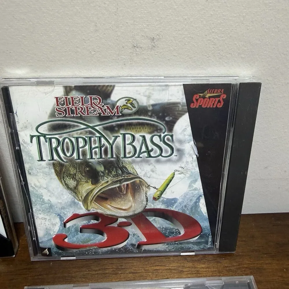 Lot 4 Vintage PC Hunting Fishing Games Upland Hunter Big Game Trophy Bass Deer